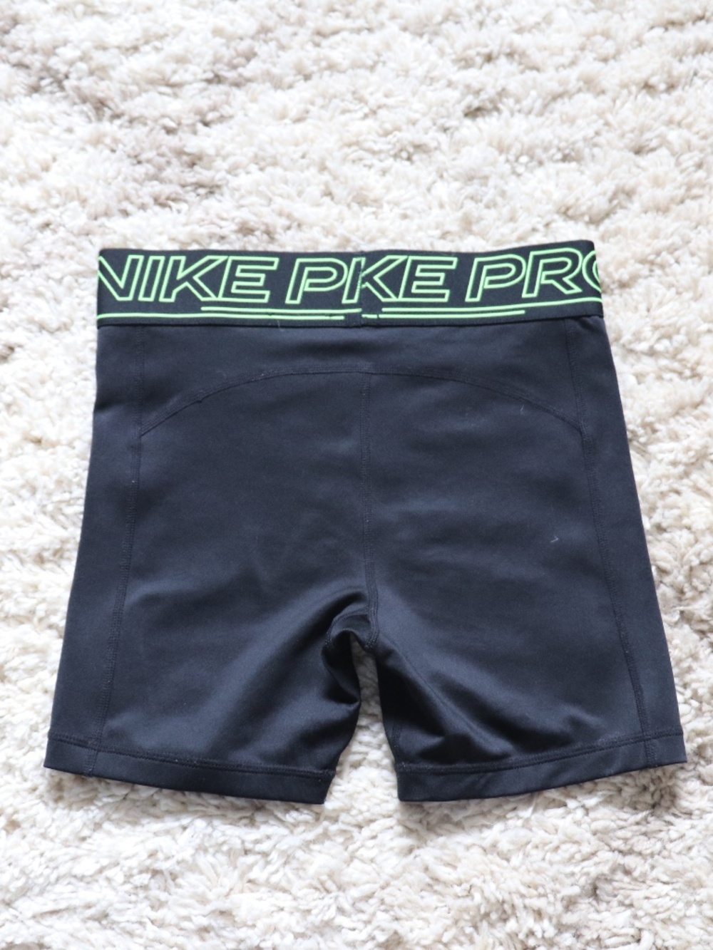 Nike Girls Dry-Fit Pro Sport Shorts Color Black/Volt (Neon Yellow) Size Large - Picture 3 of 5